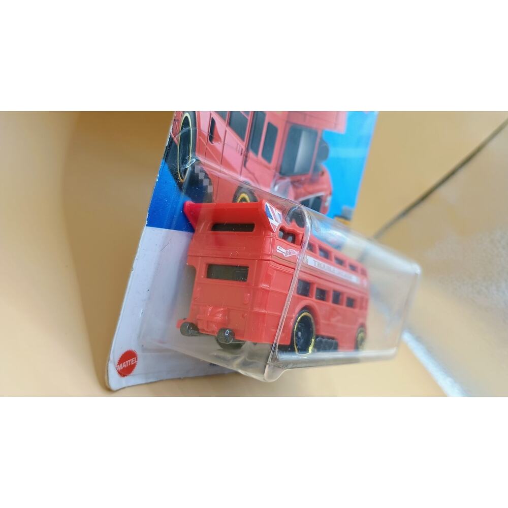 Hot Wheels Trouble Decker London Bus Red UK HW Metro 7/10 202 2023 - Picture 5 of 6
